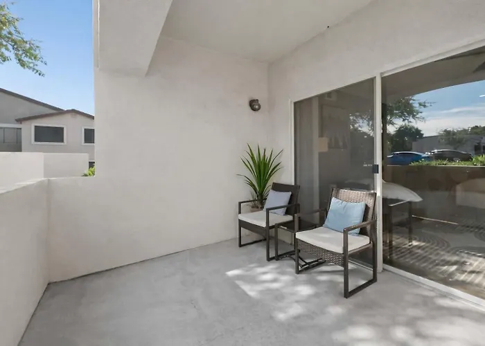 Luxury 2br Escape Ev Parking Pool Views & Pet-friendly * Scottsdale